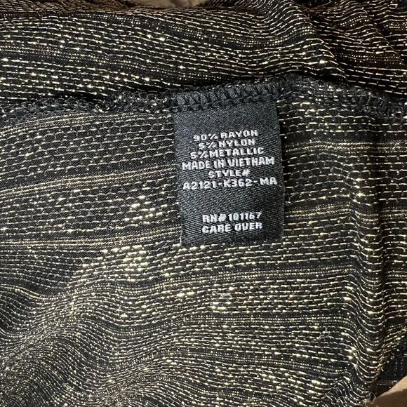 Black and Gold Shimmer Stripe Top - Picture 5 of 5